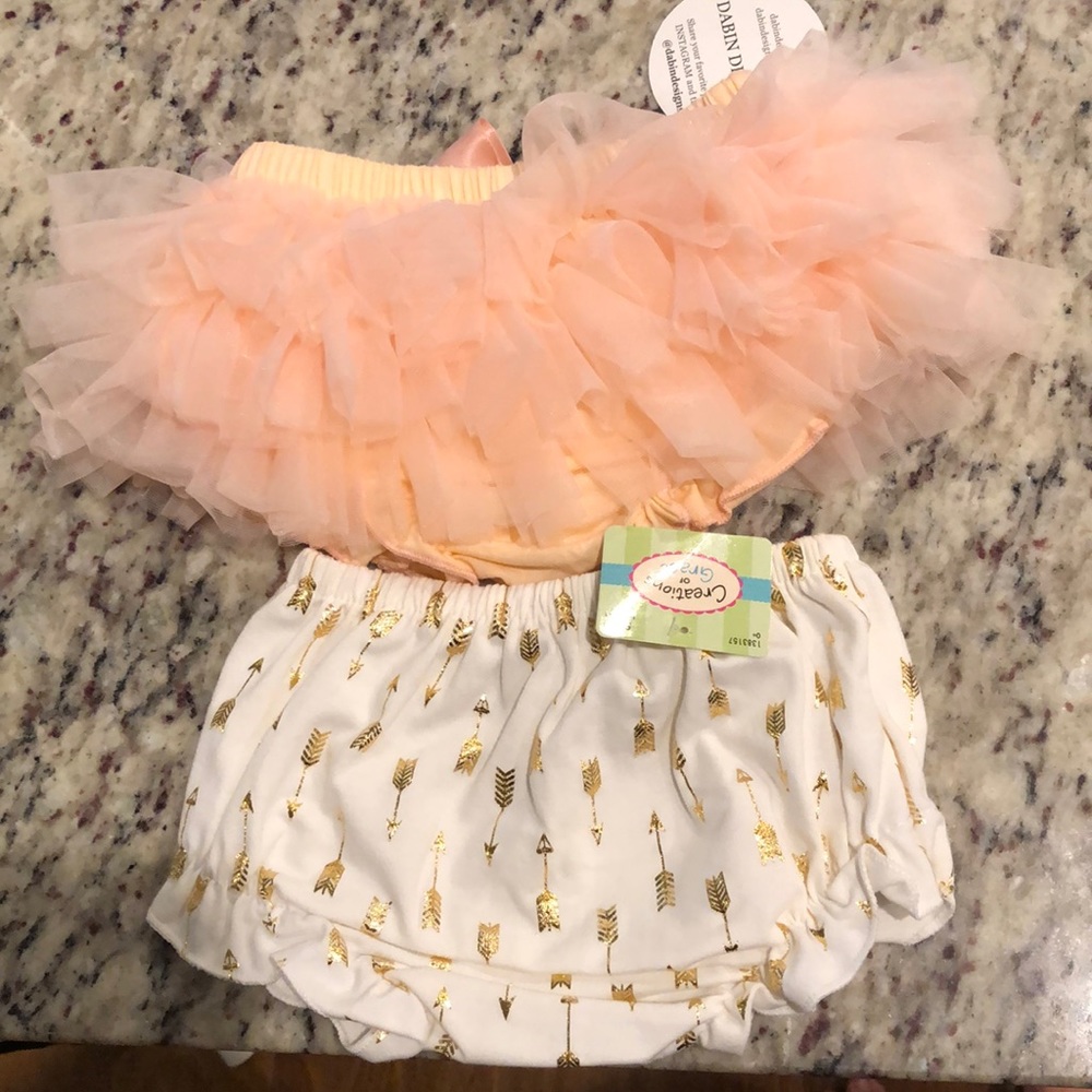 NWT baby bloomers